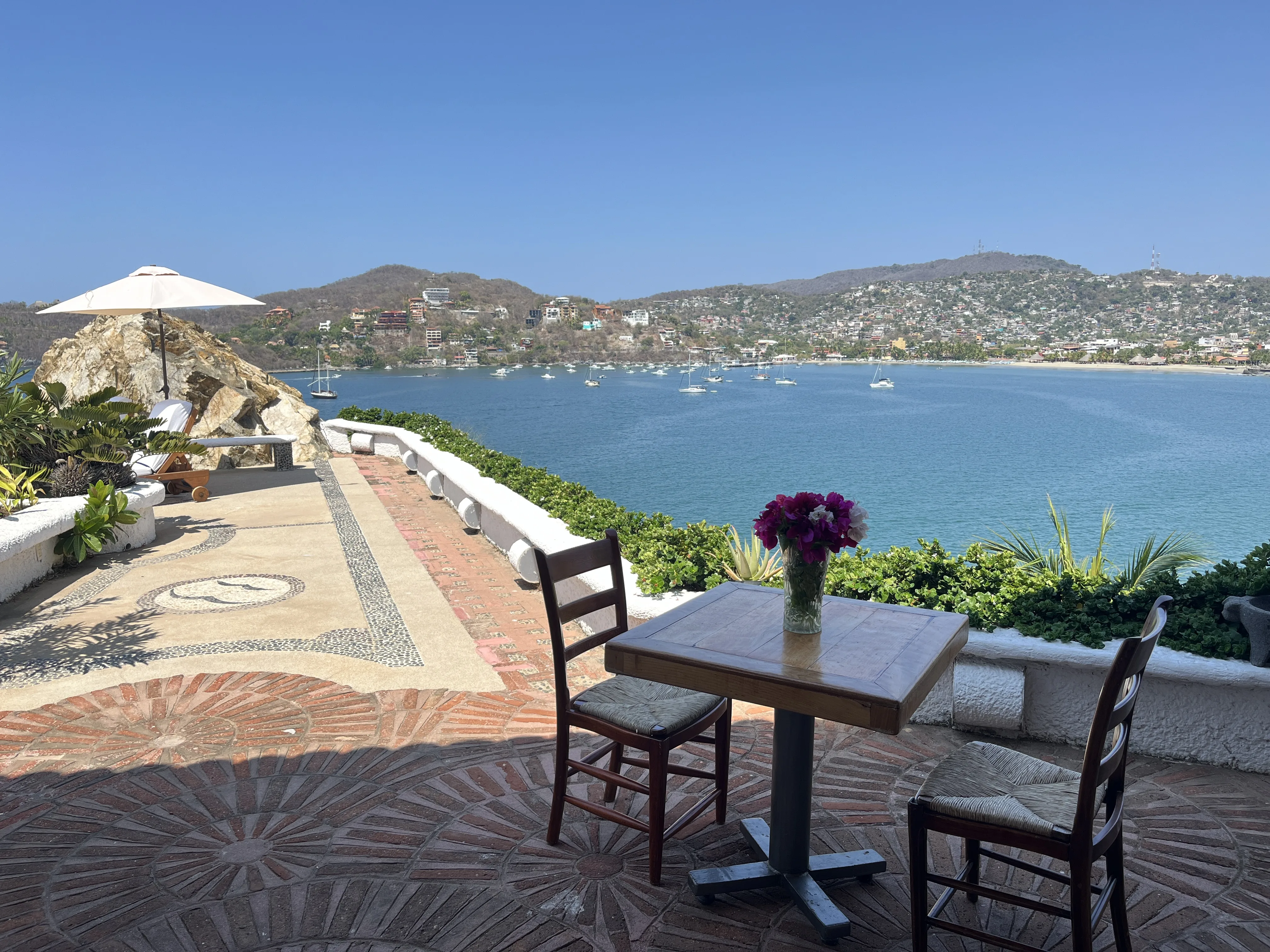 Villa de la Roca panoramic views image 2