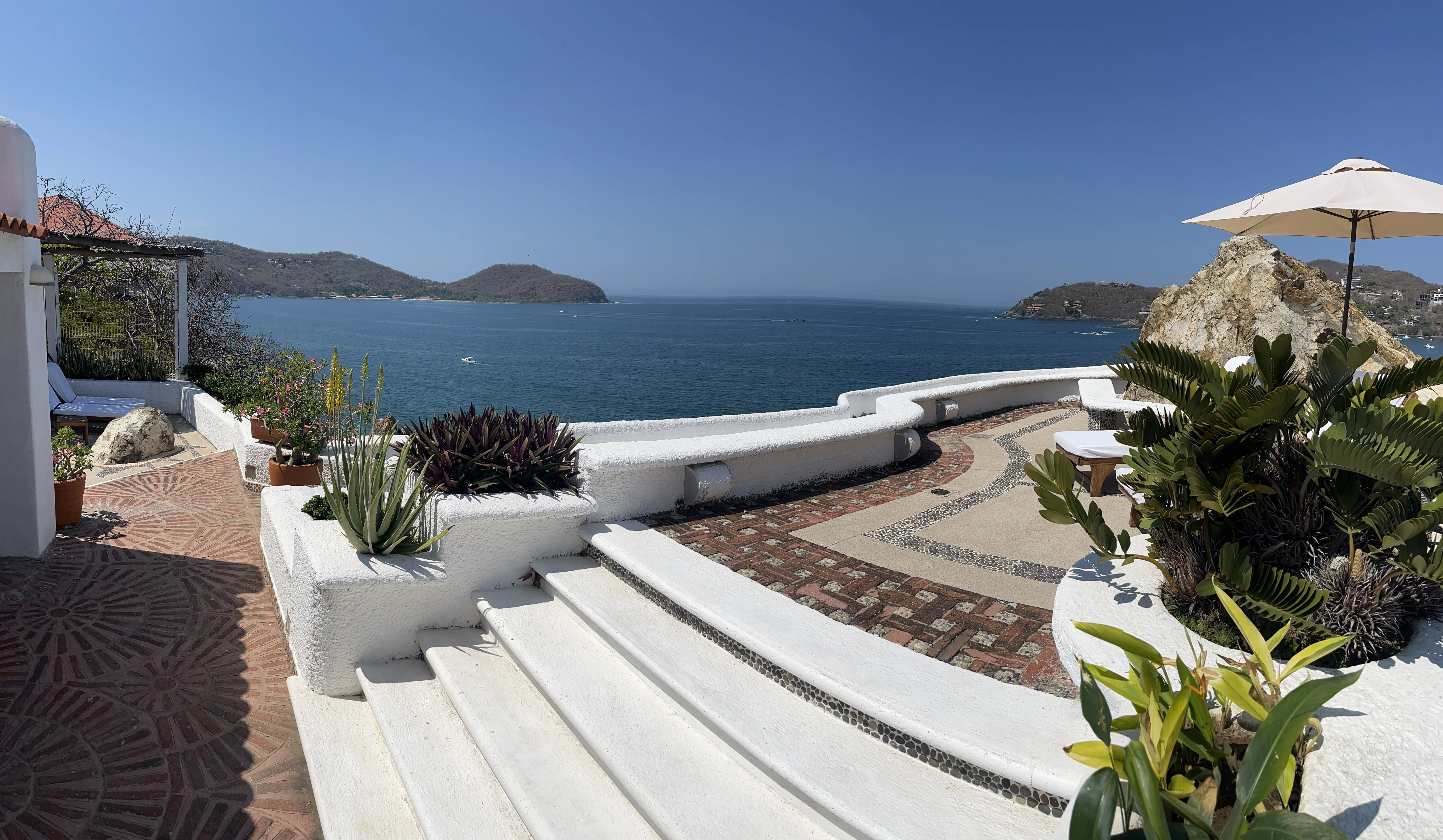 Entire villa 3